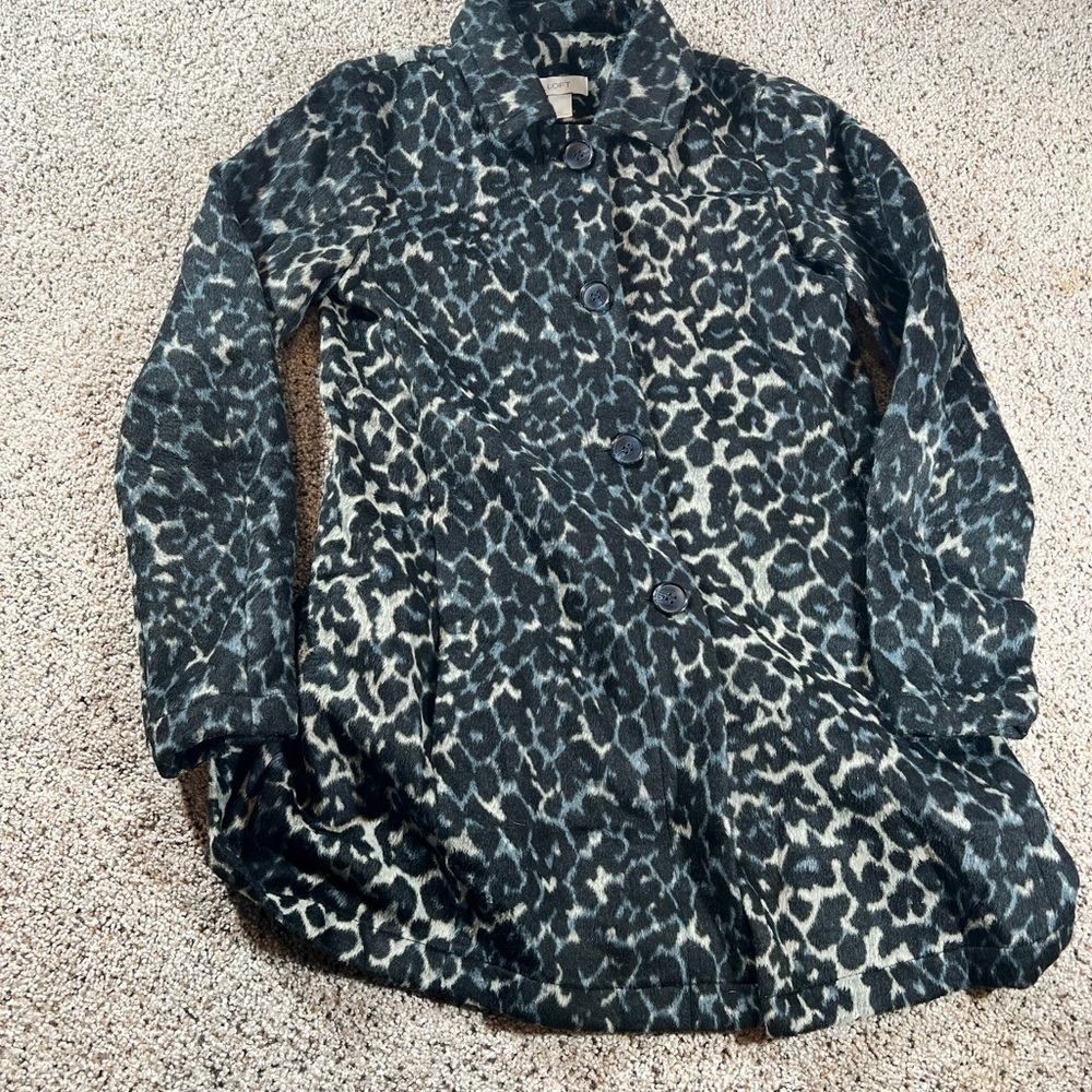 LOFT Women’s jacket sz XS
